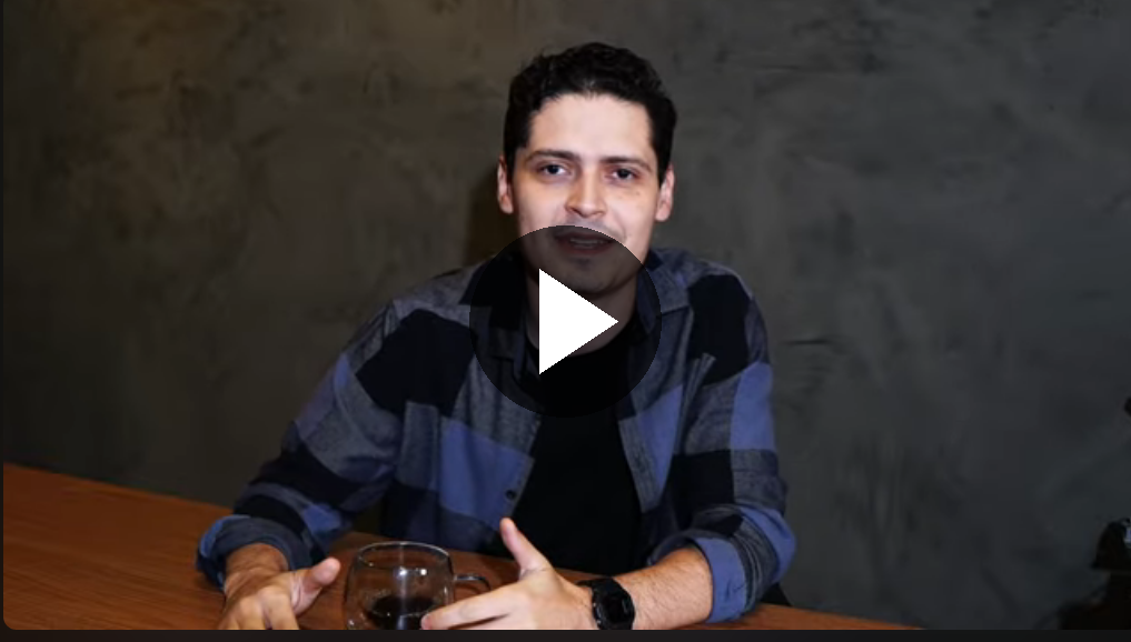 PR MAIK AQUINO SO PODE SER DEUS.