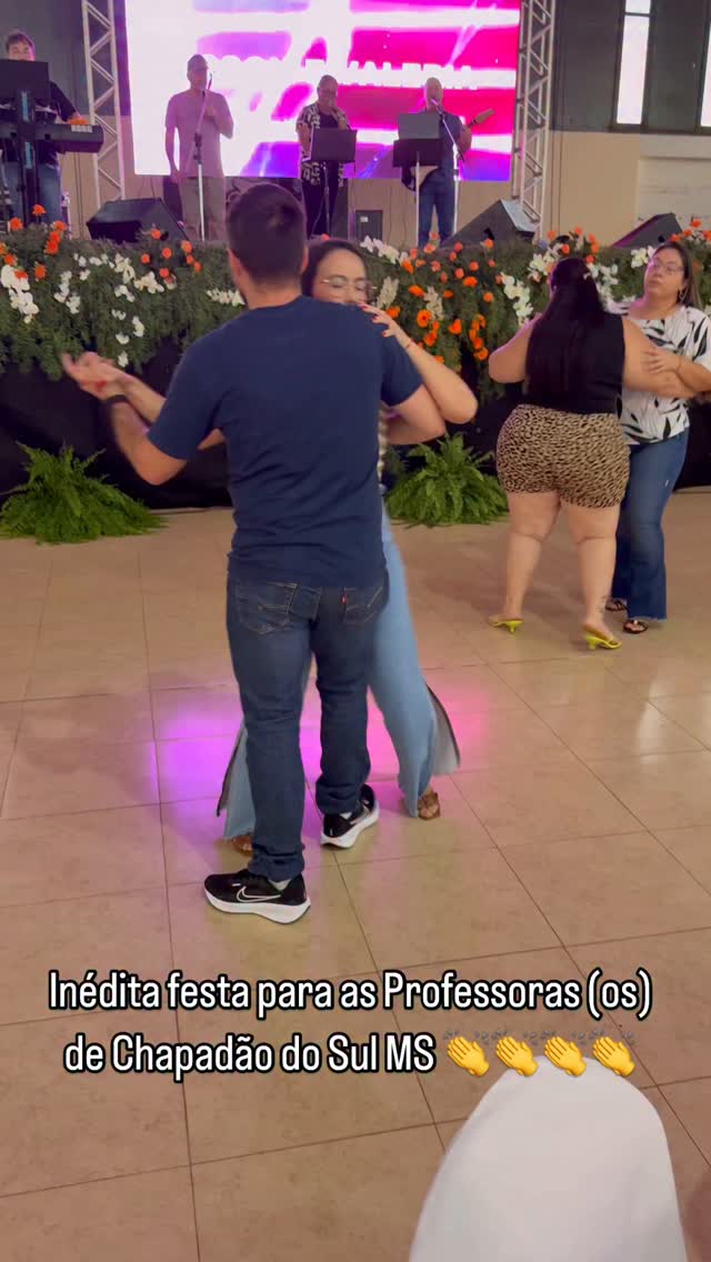  Hoje é dia de quem transforma o mundo com sabedoria e amor: