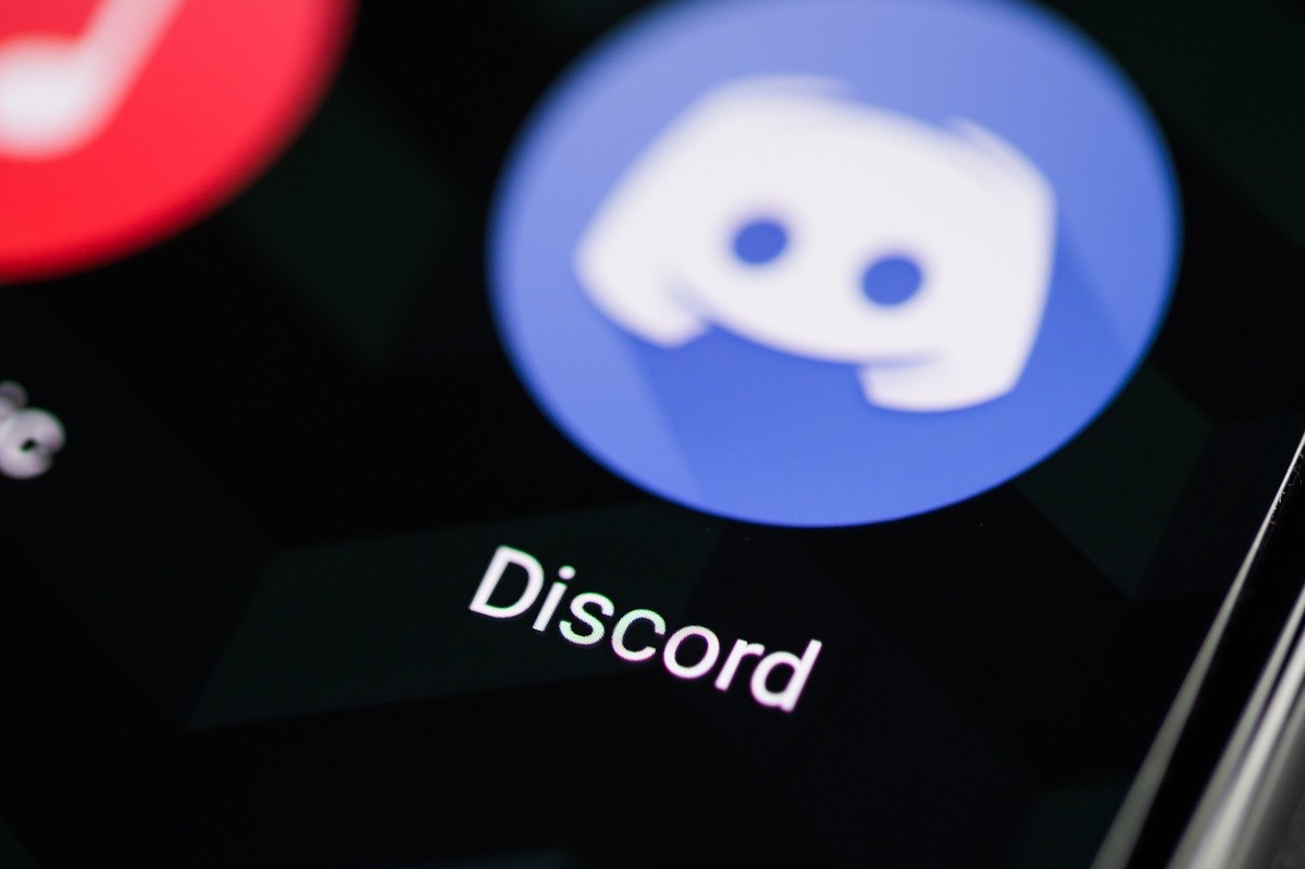 Após alerta da polícia, Discord demorou 25 minutos para derrubar live que vitimou menina de 13 ...