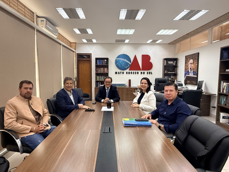 Prefeito Walter Schlatter se reúne com UFMS e OAB/MS e avança nas tratativas para implantação do curso de Direito na UFMS.
