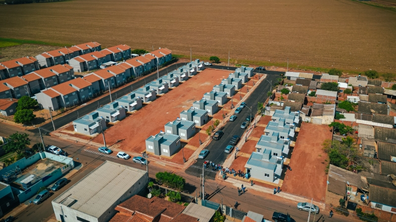Residencial Araras: 42 famílias recebem as chaves de suas novas casas em Chapadão do Sul